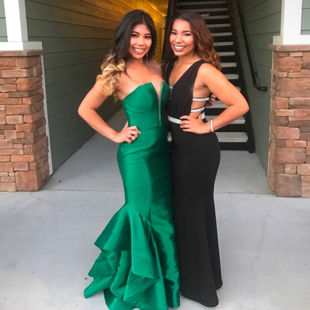 Jovani Emerald Green Strapless Gown, Deep Plunge